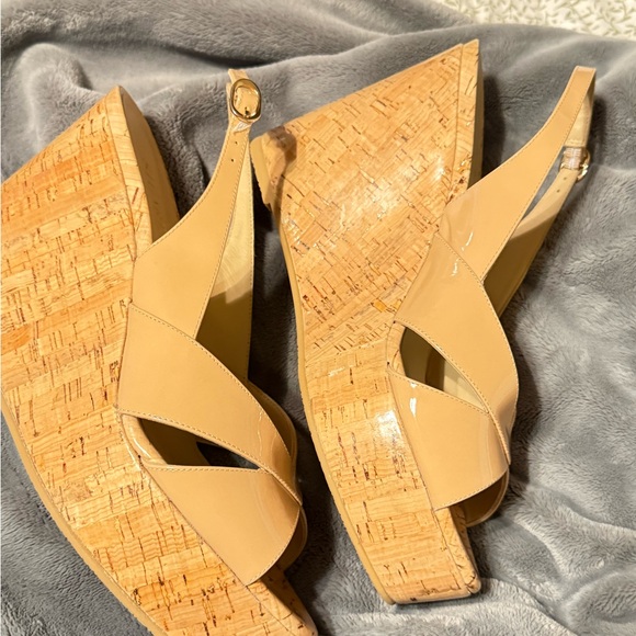 Stuart Weitzman Tan Patent Wedge Sandals - Picture 9 of 9